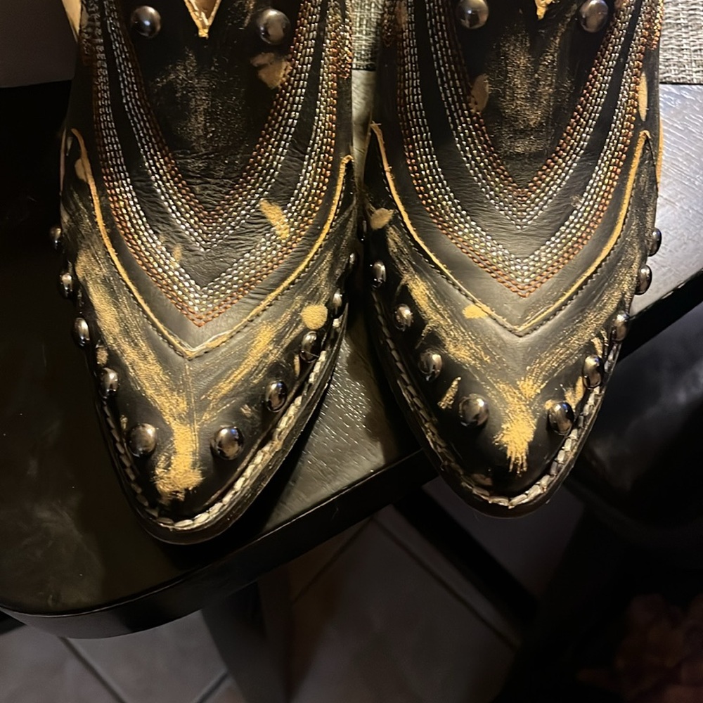 Handmade circle boots - Picture 5 of 12